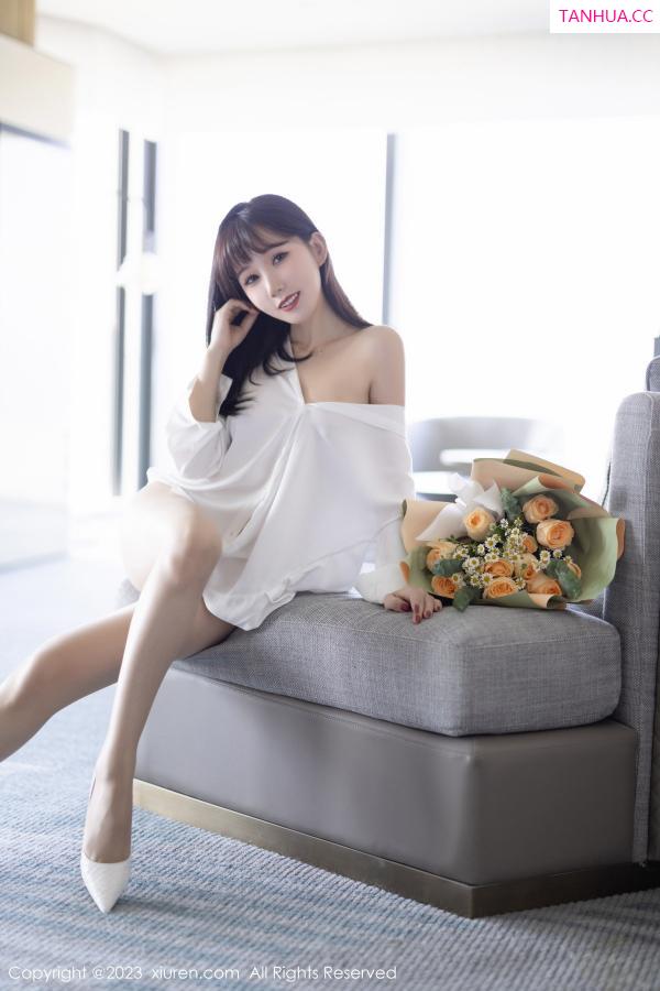 波巧酱  [XiuRen]高清写真图 2023.01.18 No.6153 波巧酱 丝袜美腿第13张图片
